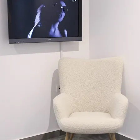 Apartament Bahus 2 *